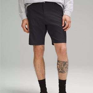 Lululemon ABC Classic-Fit Short 9"